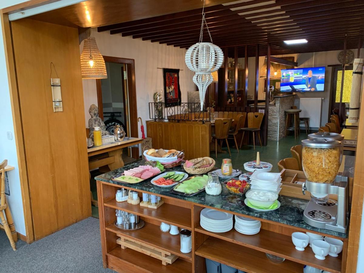 Mannebach  Vina Am Ring Bed & Breakfast エクステリア 写真